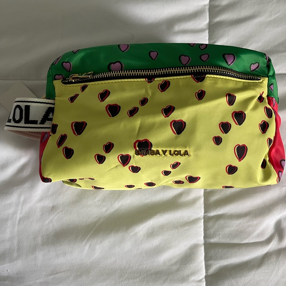 Authentic Bimba y Lola Nylon Make-Up Bag